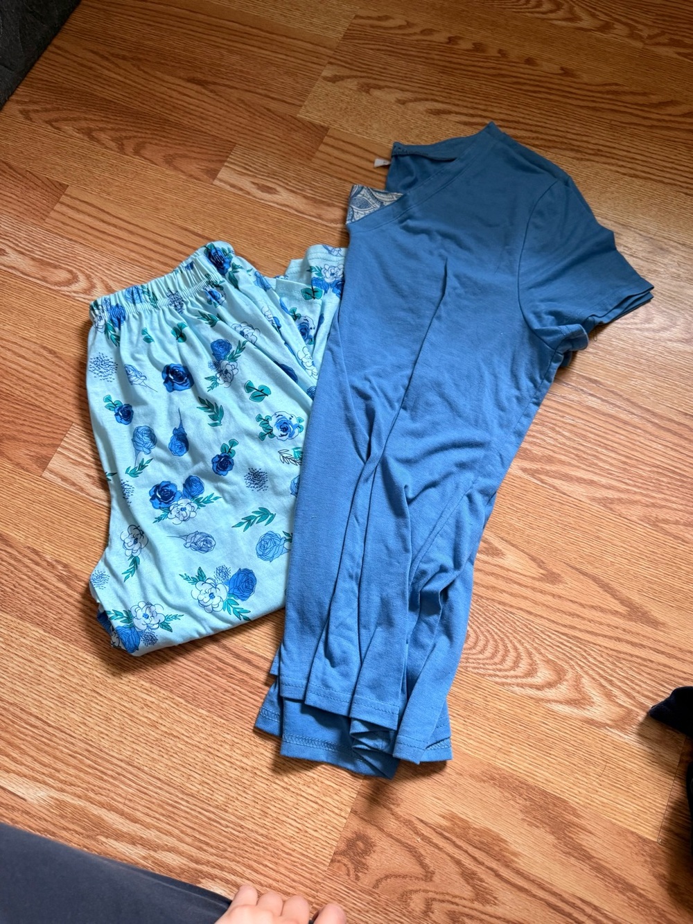 Blue Floral Lounge Set - Blue Top & Floral Pants